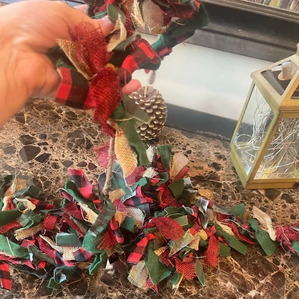 Garland for Decor or Presents!